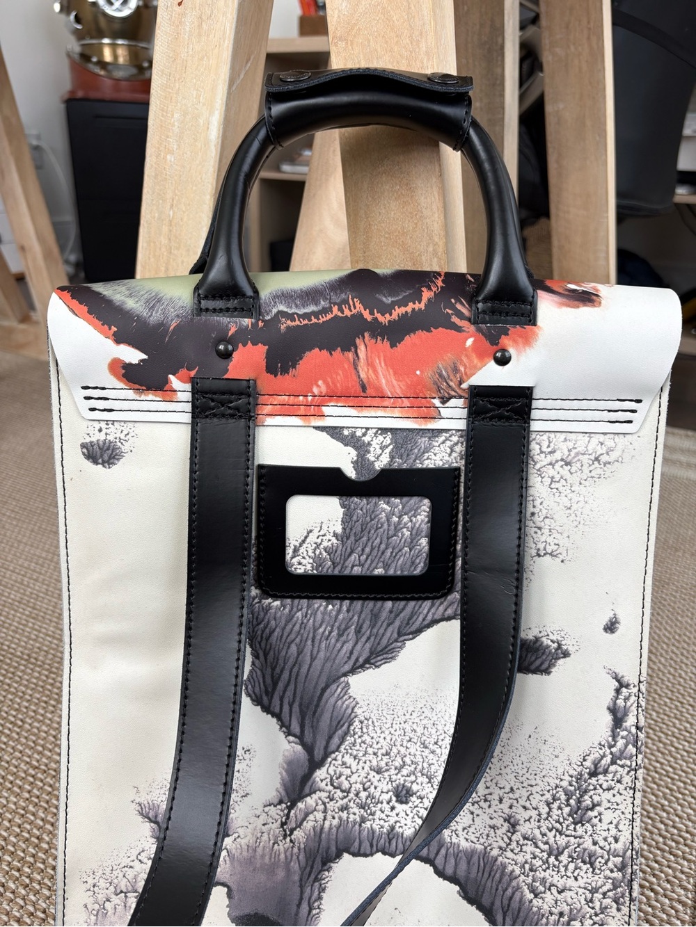 Dr. Martens x TATE Museum | Ithell Colquhoun ULTRA RARE Docs Leather Backpack - Picture 8 of 16